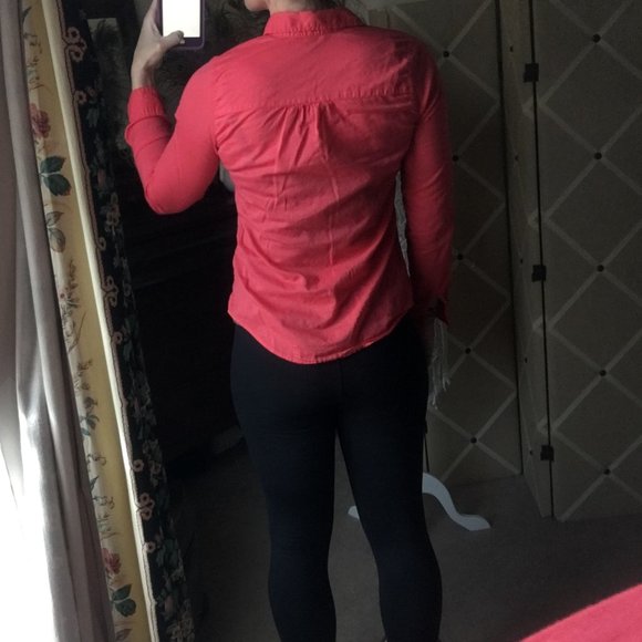 Express Lightweight Button Down Blouse - Picture 9 of 10